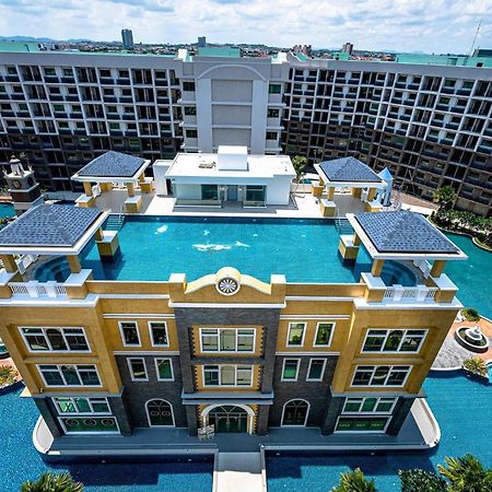 Arcadia Beach Con Pattaya Extérieur photo
