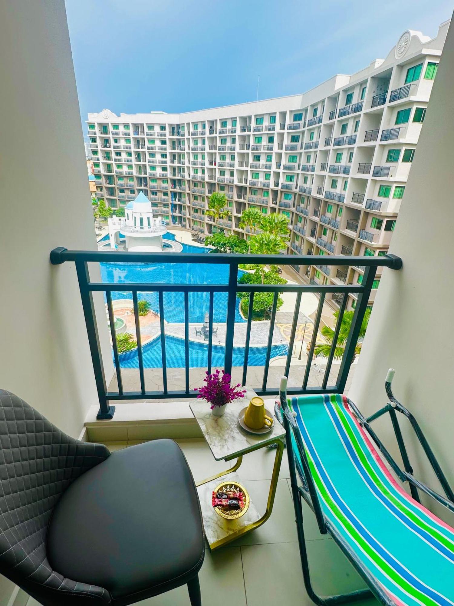 Arcadia Beach Con Pattaya Extérieur photo